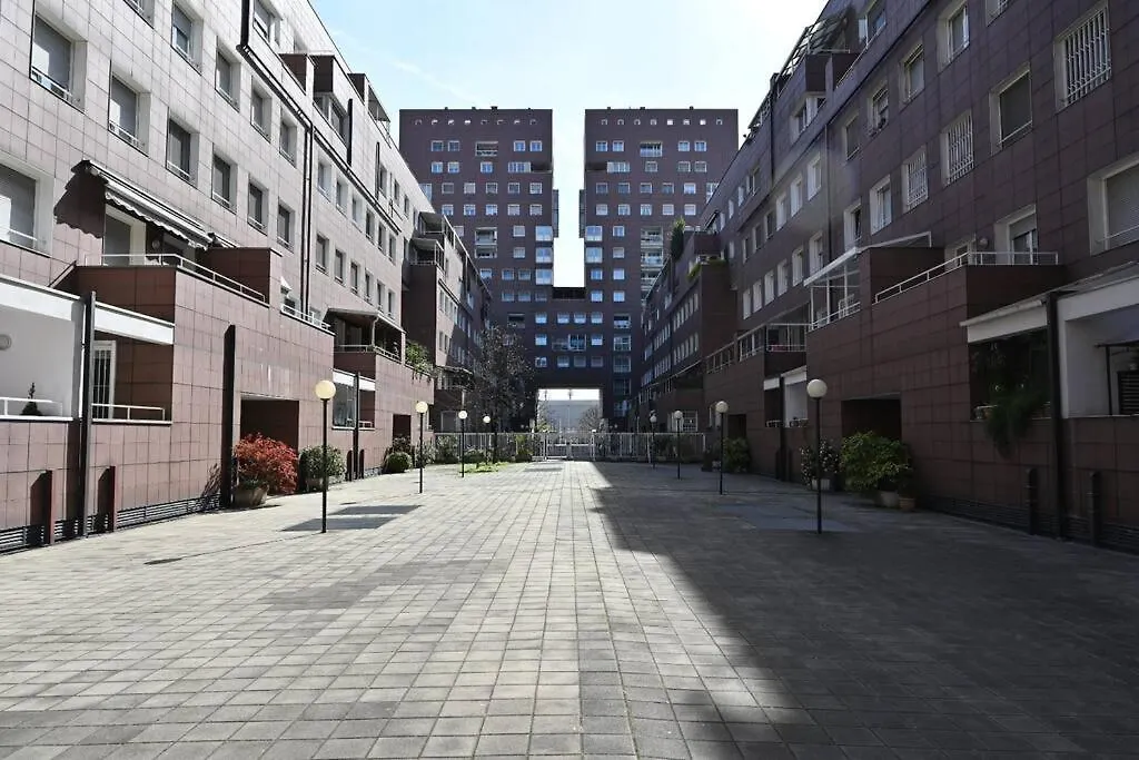 Apartment Guest Planet - Zona Bicocca Intero Appartamento Milan
